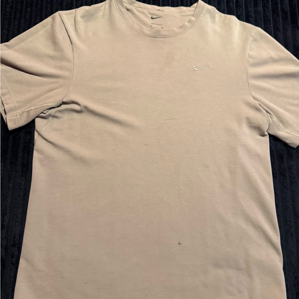 Nike Men's Light Tan Short Sleeve Tee